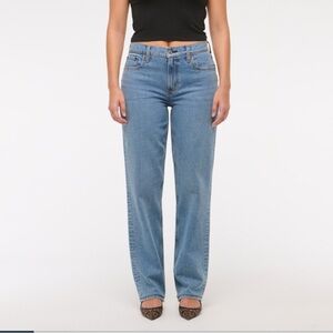 Abercrombie & Fitch Curve Love Mid Rise Straight Jean- size 25 new with tags